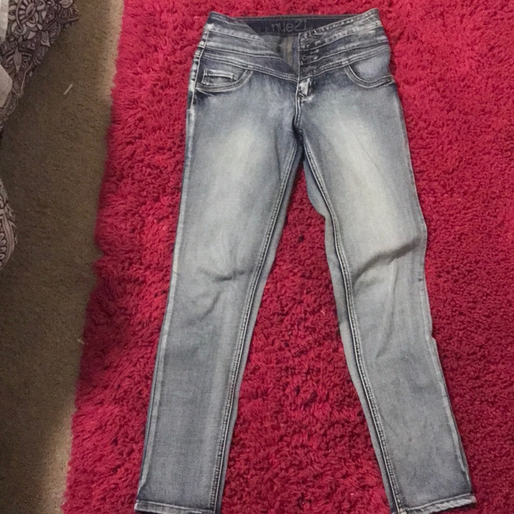 Jeans